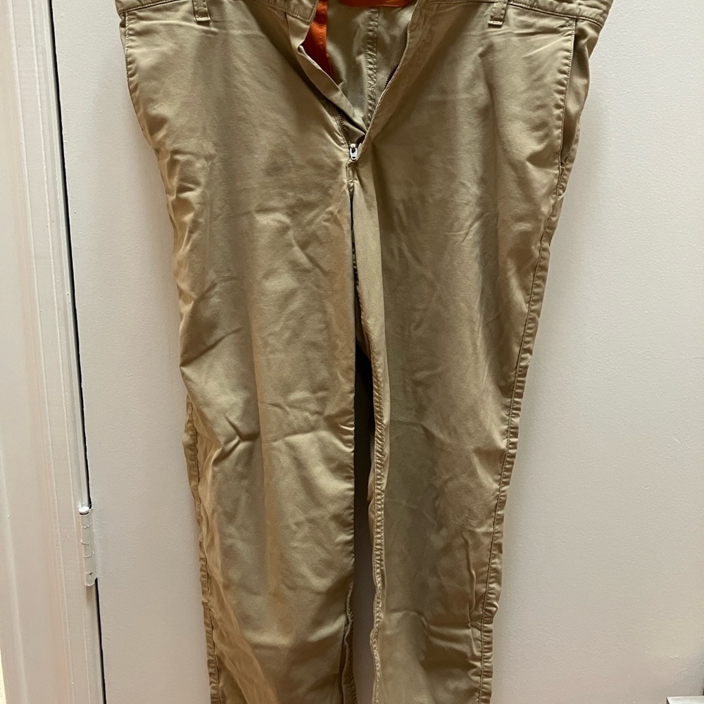 Dockers Tan Chinos Khakis - Relaxed Fit